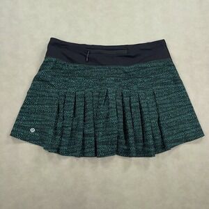 Lululemon Circuit Breaker Skirt Womens 8 Green Pleated Athletic Tennis‎ Skort